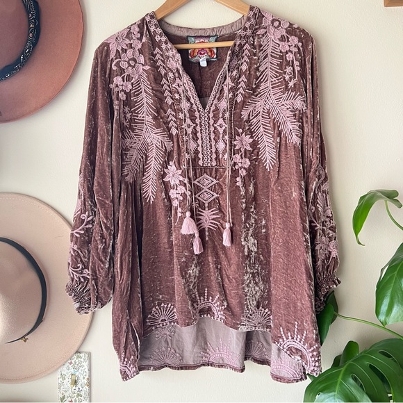 JOHNNY WAS Embroidered Dylan Double Tassel Peasant Blouse women’s SIZE LARGE - Picture 2 of 8